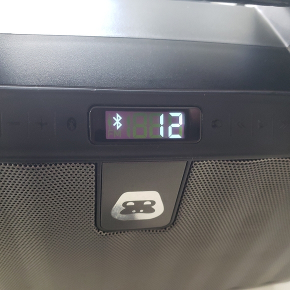 G-Project G-BOOM 2 Wireless Bluetooth Boombox Port - Picture 2 of 9